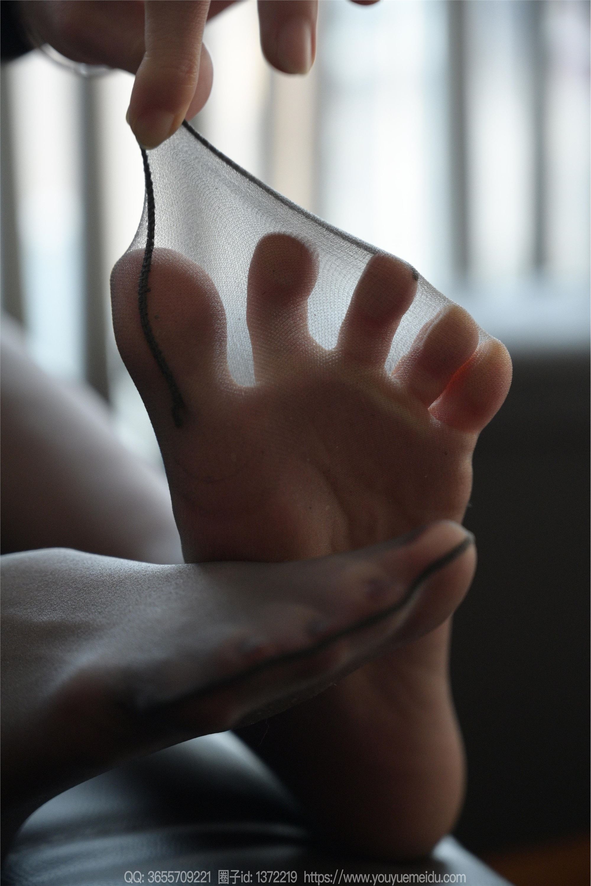 IESS异思趣向  2024.03.19 丝享家 1693 团团《长腿黑执事》